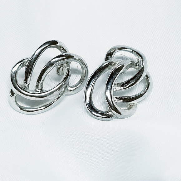 Silverstone Fashion Earrings - Picture 5 of 6